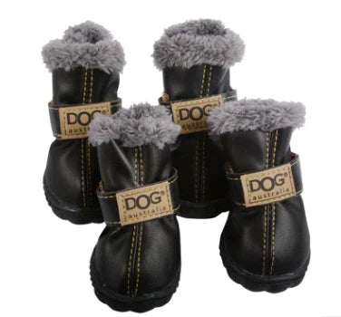 Cosy Dog Snow Boots With A Leather Look