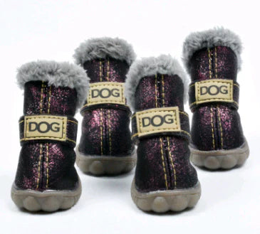 Cosy Dog Snow Boots With A Leather Look