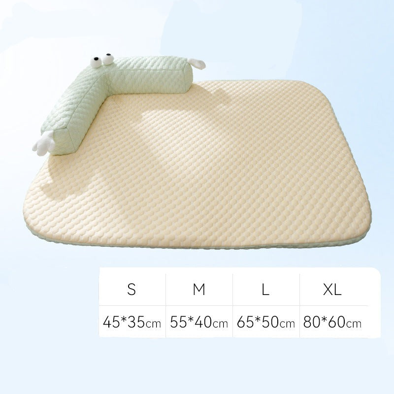 Cooling Mat For Pets Made of Silk With Padding