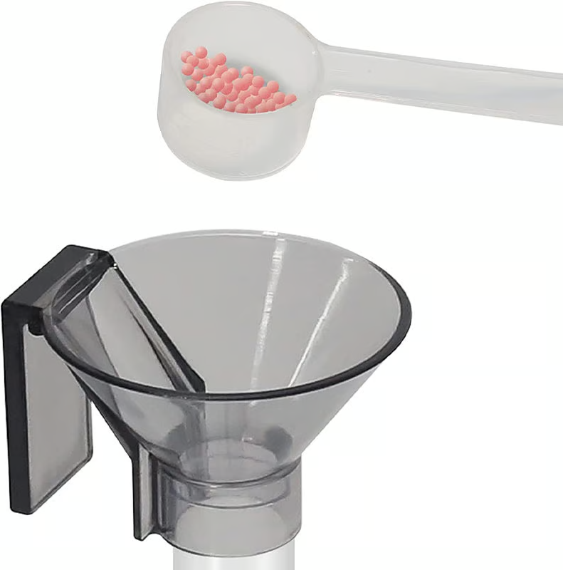 Versatile Food Dispenser For Aquariums