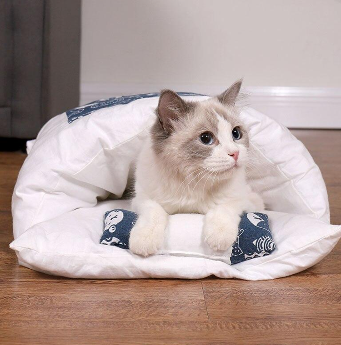 Cuddly Cat Sleeping Bag