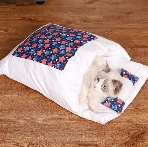 Cuddly Cat Sleeping Bag