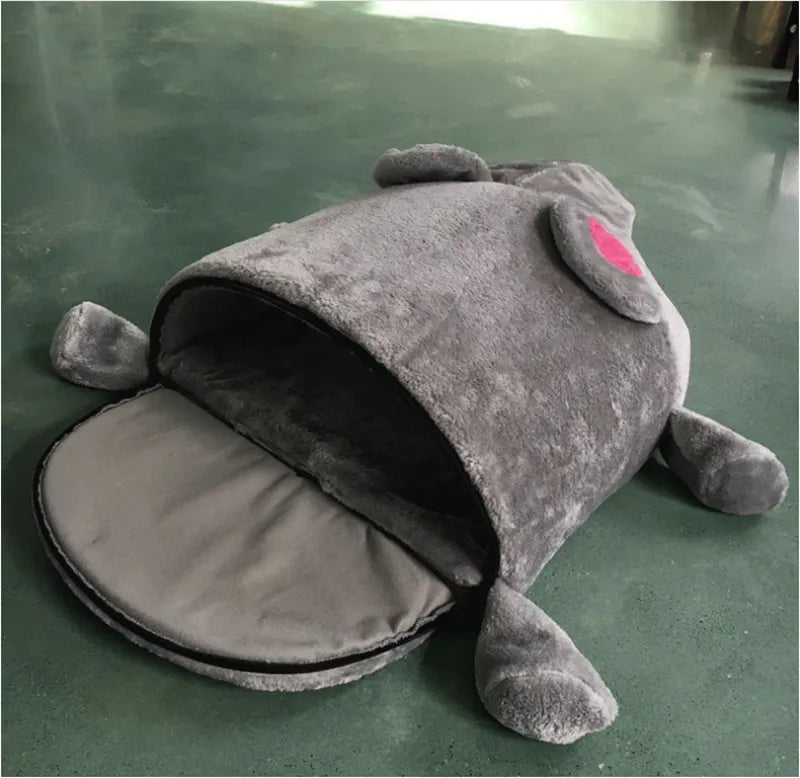 Cosy Cat Sleeping Cave In Mouse Design - Soft And Comfortable For Your Cat