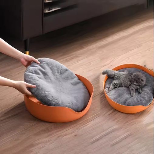 Multifunctional Cat Bed With Scratching Surface And Lying Cushion