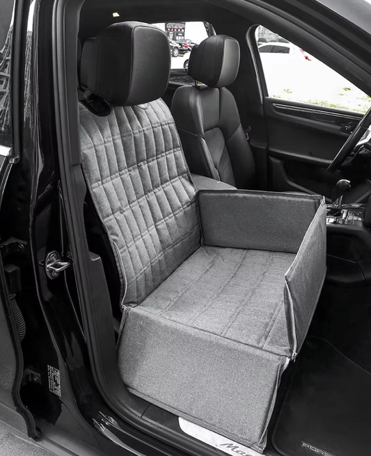 Waterproof Car Seat for Dogs - Non - Slip Protective Mat with Raised Edge Safety Belt