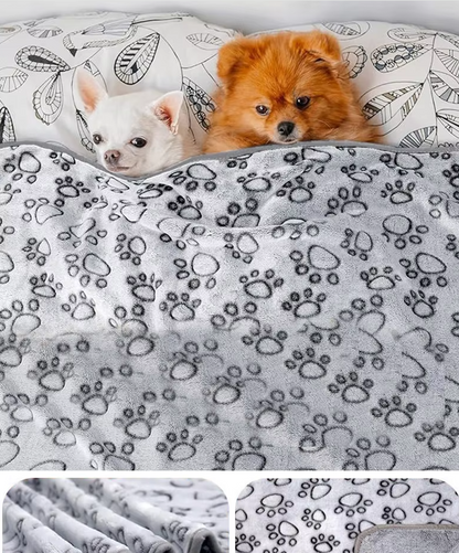Cosy Dog Blanket For Sofa Bed - Soft Pet Blanket With Paw Pattern