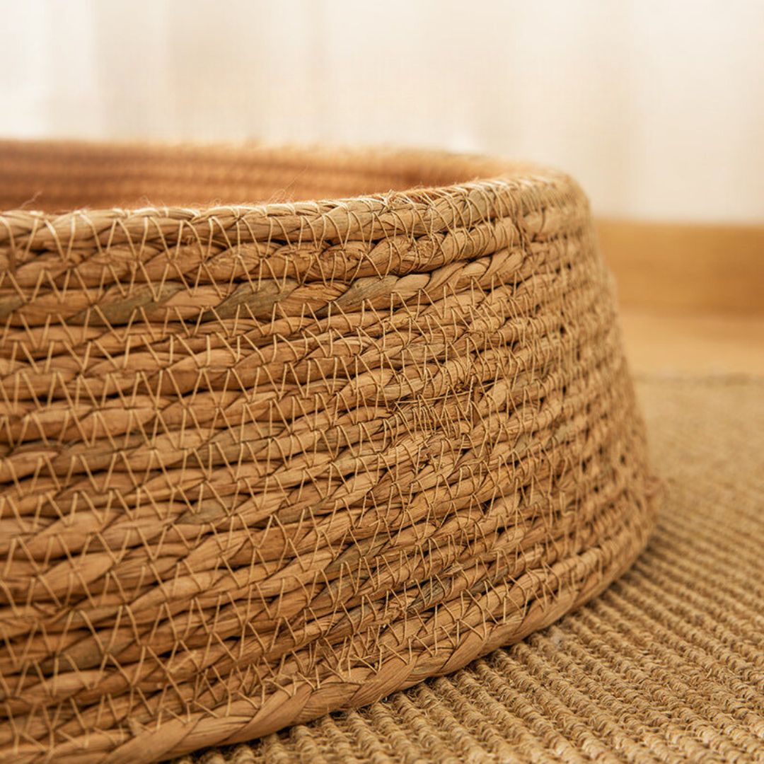 Hand - Woven Rattan Cat Scratching Bed
